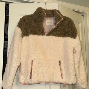 Sherpa Fleece Pullover - Olive and Cream